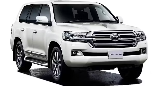 Toyota Land Cruiser V8 2005-2015 Rental by NexGo Travels